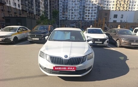Skoda Octavia, 2019 год, 900 000 рублей, 4 фотография
