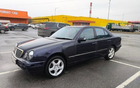 Mercedes-Benz E-Класс, 1999 год, 600 000 рублей, 8 фотография