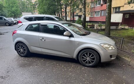 KIA cee'd I рестайлинг, 2008 год, 650 000 рублей, 4 фотография