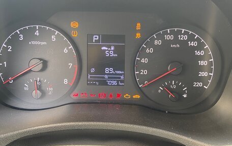 Hyundai Solaris II рестайлинг, 2018 год, 1 350 000 рублей, 10 фотография