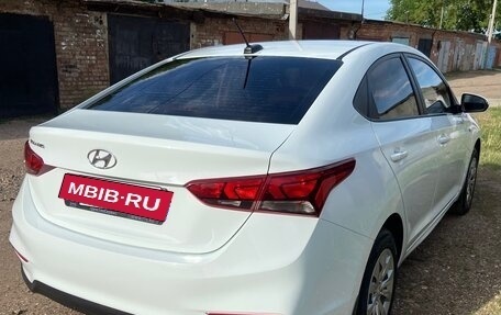 Hyundai Solaris II рестайлинг, 2018 год, 1 350 000 рублей, 7 фотография