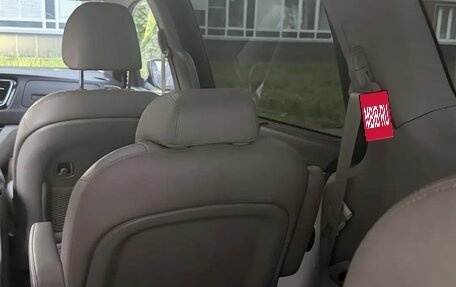 KIA Carnival III, 2018 год, 1 990 000 рублей, 5 фотография