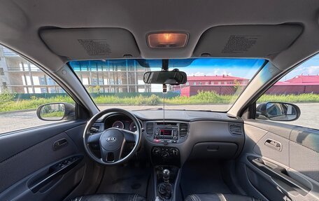 KIA Rio II, 2011 год, 600 000 рублей, 28 фотография