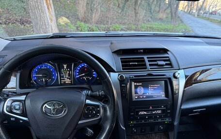 Toyota Camry, 2016 год, 2 150 000 рублей, 8 фотография