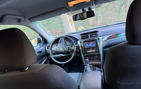 Toyota Camry, 2016 год, 2 150 000 рублей, 10 фотография
