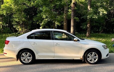 Volkswagen Jetta VI, 2014 год, 780 000 рублей, 3 фотография