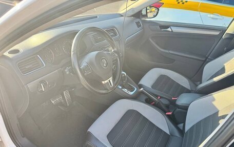 Volkswagen Jetta VI, 2014 год, 780 000 рублей, 9 фотография