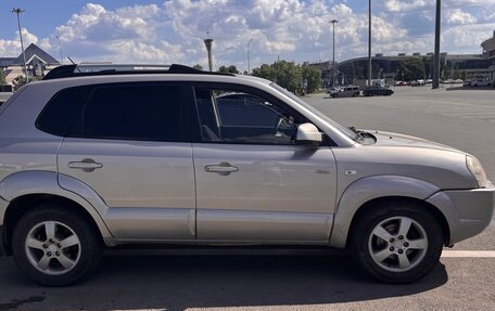 Hyundai Tucson III, 2006 год, 560 000 рублей, 3 фотография