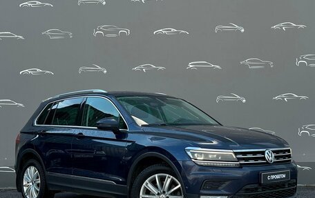 Volkswagen Tiguan II, 2017 год, 2 155 900 рублей, 3 фотография