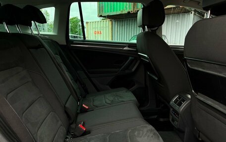 Volkswagen Tiguan II, 2017 год, 2 155 900 рублей, 10 фотография