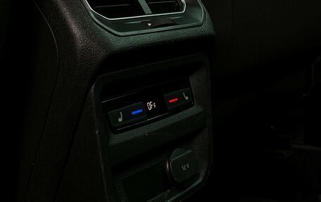Volkswagen Tiguan II, 2017 год, 2 155 900 рублей, 11 фотография