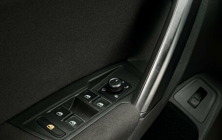 Volkswagen Tiguan II, 2017 год, 2 155 900 рублей, 22 фотография