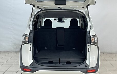 Toyota Sienta II, 2019 год, 1 470 000 рублей, 7 фотография