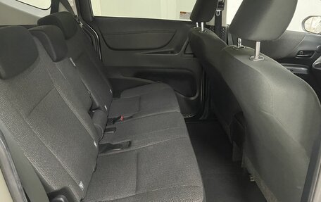 Toyota Sienta II, 2019 год, 1 470 000 рублей, 13 фотография