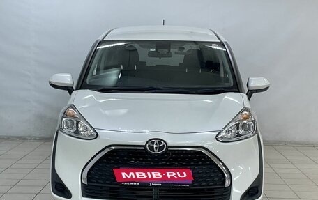 Toyota Sienta II, 2019 год, 1 470 000 рублей, 3 фотография