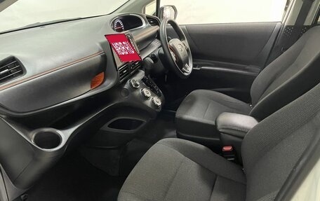 Toyota Sienta II, 2019 год, 1 470 000 рублей, 19 фотография