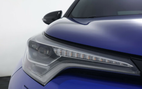 Toyota C-HR I рестайлинг, 2018 год, 2 590 000 рублей, 22 фотография