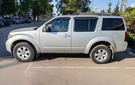 Nissan Pathfinder, 2006 год, 1 050 000 рублей, 2 фотография