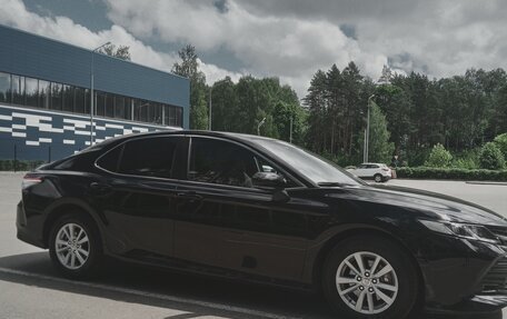 Toyota Camry, 2018 год, 2 650 000 рублей, 11 фотография