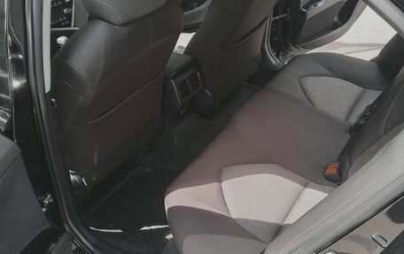 Toyota Camry, 2018 год, 2 650 000 рублей, 14 фотография