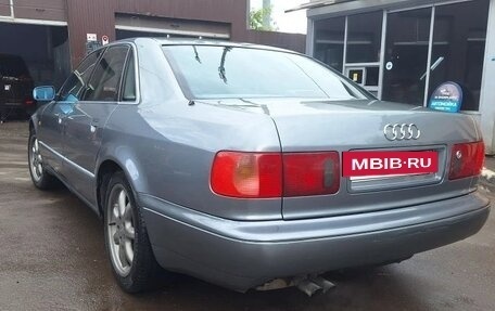 Audi A8, 1997 год, 400 000 рублей, 2 фотография