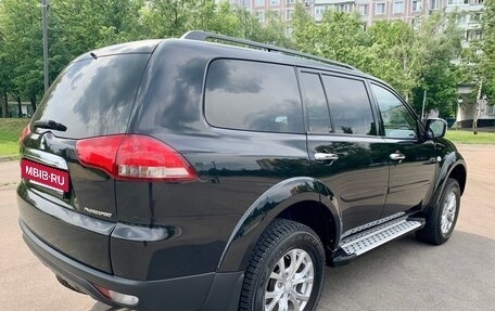 Mitsubishi Pajero Sport II рестайлинг, 2014 год, 2 335 000 рублей, 4 фотография