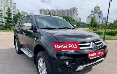 Mitsubishi Pajero Sport II рестайлинг, 2014 год, 2 335 000 рублей, 2 фотография