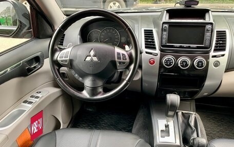 Mitsubishi Pajero Sport II рестайлинг, 2014 год, 2 335 000 рублей, 23 фотография