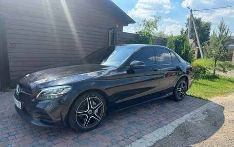 Mercedes-Benz C-Класс, 2019 год, 2 550 000 рублей, 3 фотография