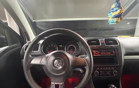 Volkswagen Golf VI, 2010 год, 730 000 рублей, 6 фотография