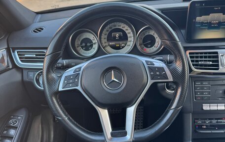 Mercedes-Benz E-Класс, 2015 год, 2 500 000 рублей, 9 фотография