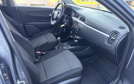 KIA Rio IV, 2019 год, 1 365 000 рублей, 7 фотография