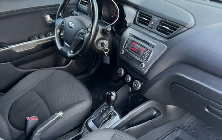 KIA Rio III рестайлинг, 2015 год, 885 000 рублей, 7 фотография