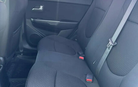 KIA Rio III рестайлинг, 2015 год, 885 000 рублей, 18 фотография