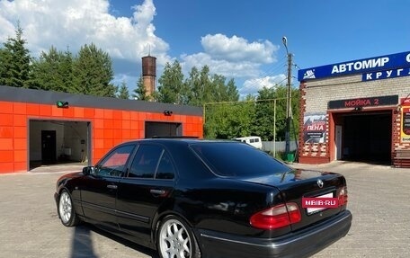 Mercedes-Benz E-Класс, 1996 год, 400 000 рублей, 8 фотография