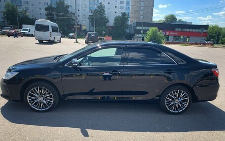 Toyota Camry, 2017 год, 2 200 000 рублей, 5 фотография