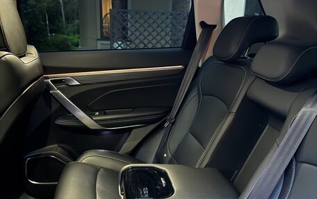 Geely Atlas, 2024 год, 2 000 000 рублей, 10 фотография