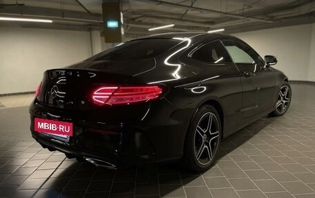 Mercedes-Benz C-Класс, 2019 год, 3 600 000 рублей, 3 фотография