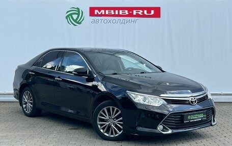 Toyota Camry, 2016 год, 2 395 000 рублей, 3 фотография