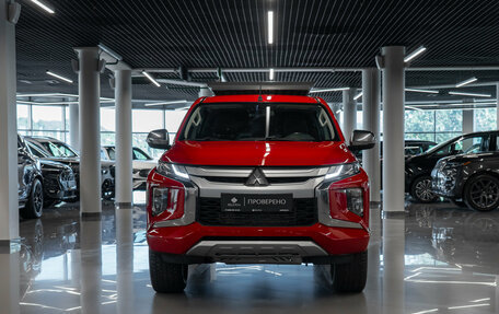 Mitsubishi L200 IV рестайлинг, 2020 год, 3 650 000 рублей, 3 фотография