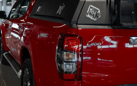 Mitsubishi L200 IV рестайлинг, 2020 год, 3 650 000 рублей, 24 фотография