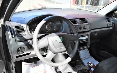 Skoda Fabia II, 2012 год, 985 000 рублей, 9 фотография