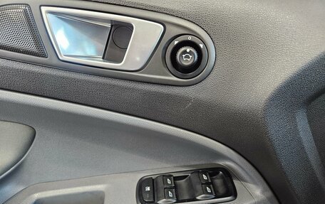 Ford EcoSport, 2016 год, 990 000 рублей, 16 фотография
