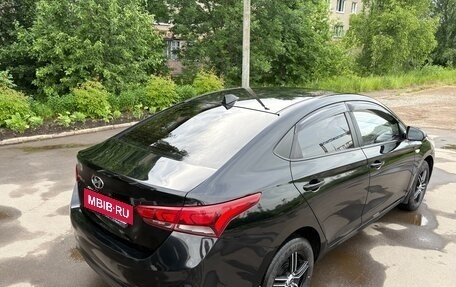 Hyundai Solaris II рестайлинг, 2017 год, 1 050 000 рублей, 6 фотография