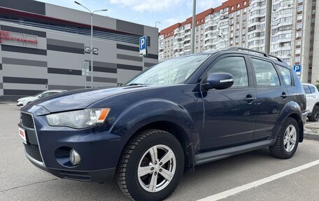Mitsubishi Outlander III рестайлинг 3, 2011 год, 870 000 рублей, 7 фотография