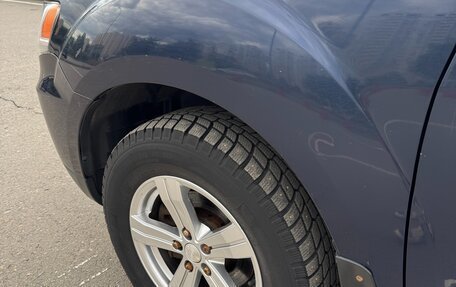 Mitsubishi Outlander III рестайлинг 3, 2011 год, 870 000 рублей, 19 фотография