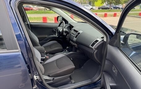 Mitsubishi Outlander III рестайлинг 3, 2011 год, 870 000 рублей, 33 фотография