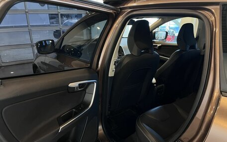 Volvo XC60 II, 2011 год, 880 000 рублей, 24 фотография