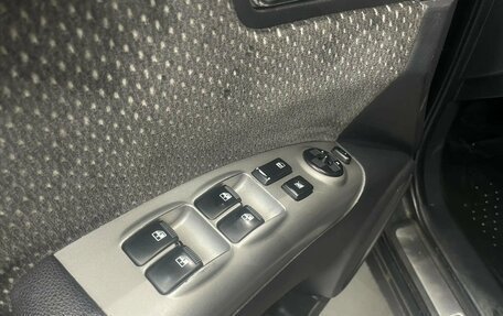 KIA Sportage II, 2005 год, 679 000 рублей, 17 фотография