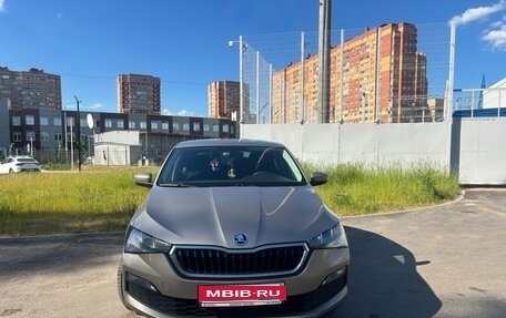 Skoda Rapid II, 2021 год, 1 650 000 рублей, 1 фотография
